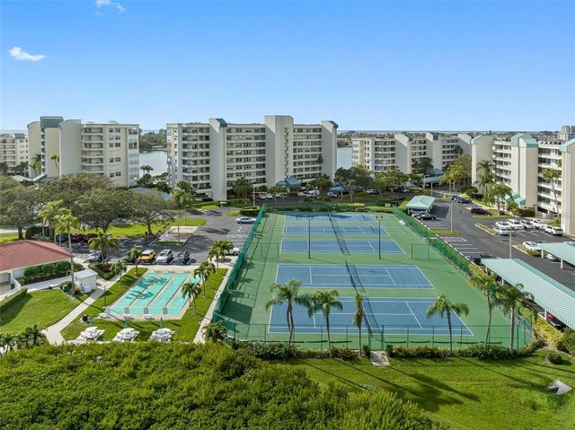 7912 SAILBOAT KEY BOULEVARD S 201, South Pasadena, FL 33707