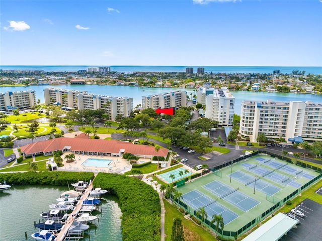 7912 SAILBOAT KEY BOULEVARD S 201, South Pasadena, FL 33707
