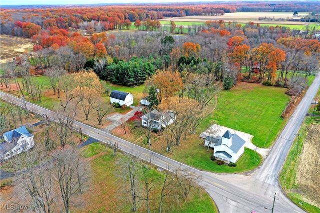 305 Ridge Road, Cortland, OH 44410