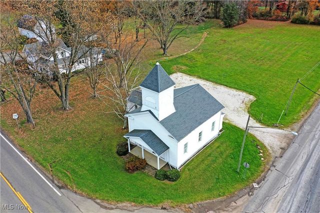 305 Ridge Road, Cortland, OH 44410