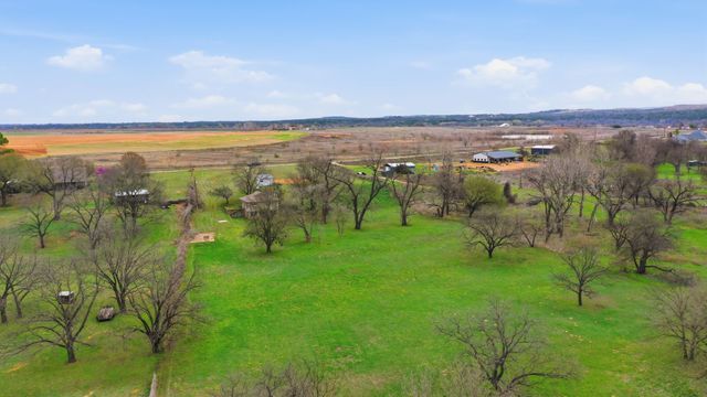 15001 Mitchell Bend Court, Granbury, TX 76048