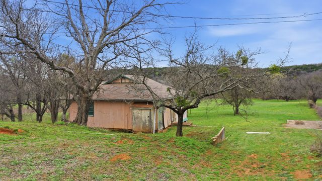 15001 Mitchell Bend Court, Granbury, TX 76048