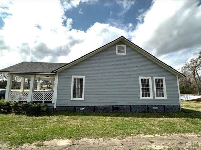 11051 N US HWY 79, De Berry, TX 75639