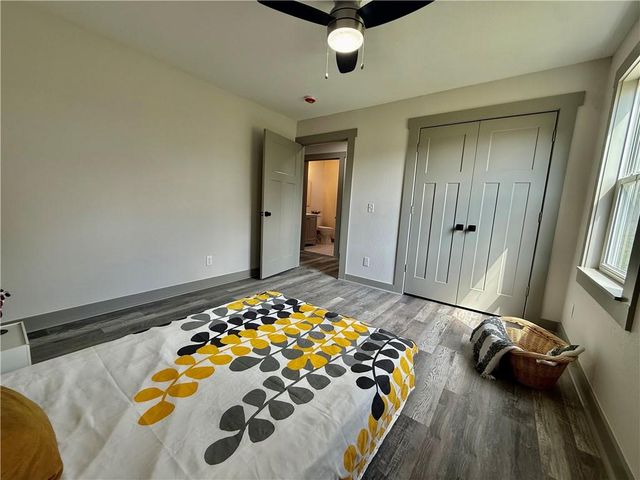 1622 Lindenwood Lane, Lawrence, KS 66044
