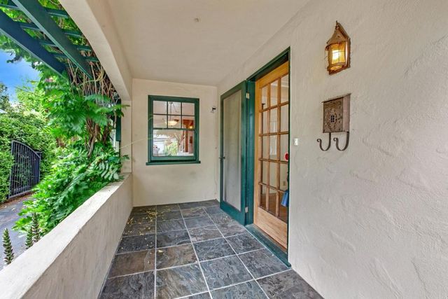 329 Pope Street, Menlo Park, CA 94025