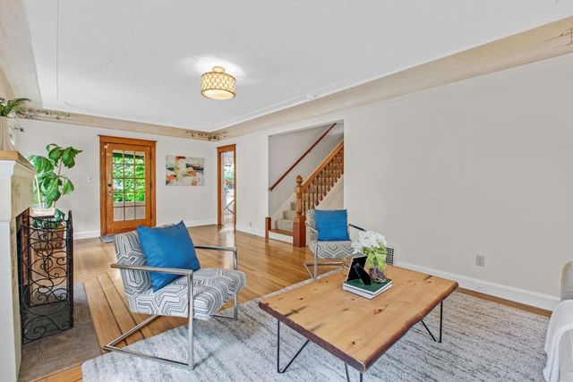329 Pope Street, Menlo Park, CA 94025