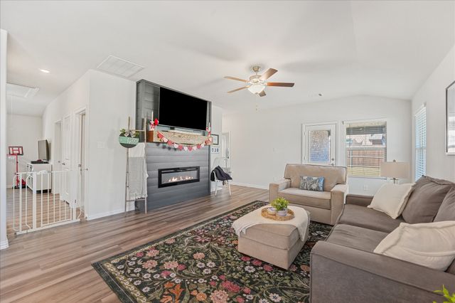 3258 Deckard Drive, Royse City, TX 75189