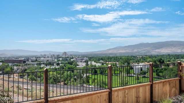 3015 Winze Way, Reno, NV 89512