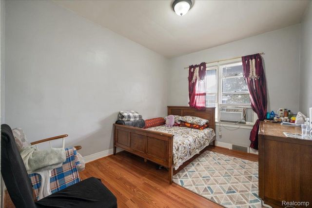 12660 Gallagher Street, Hamtramck, MI 48212