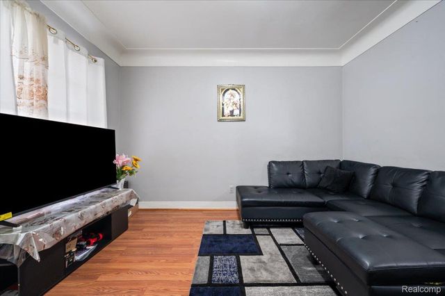 12660 Gallagher Street, Hamtramck, MI 48212