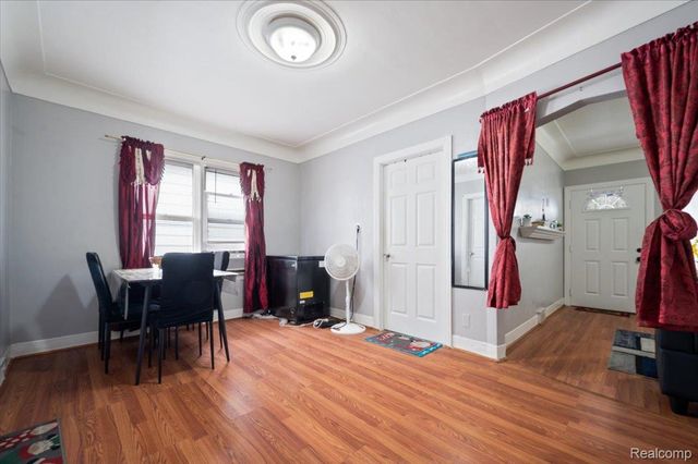 12660 Gallagher Street, Hamtramck, MI 48212