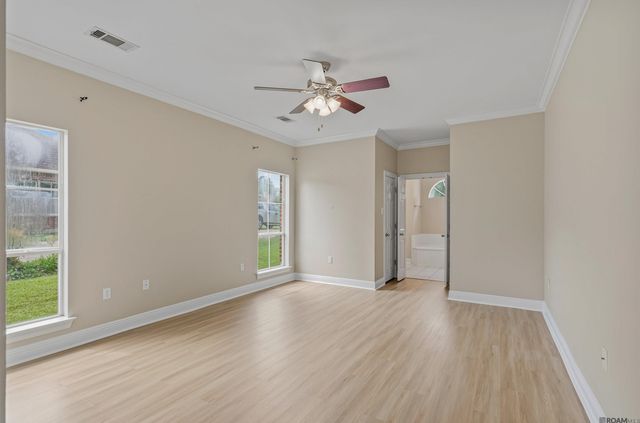 2767 Peachtree Ln, Zachary, LA 70791