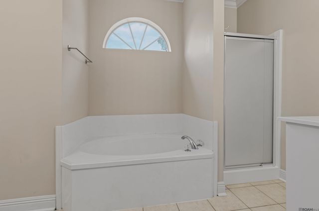 2767 Peachtree Ln, Zachary, LA 70791