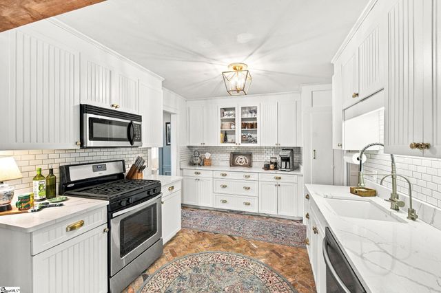 25 Arcadia Drive, Greenville, SC 29609