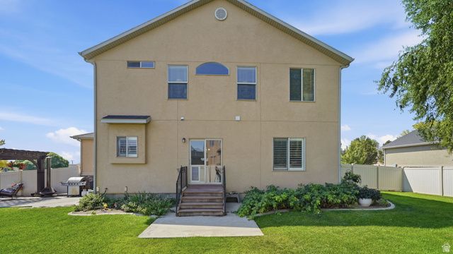 4338 W SACAJEWA ST, Riverton, UT 84096