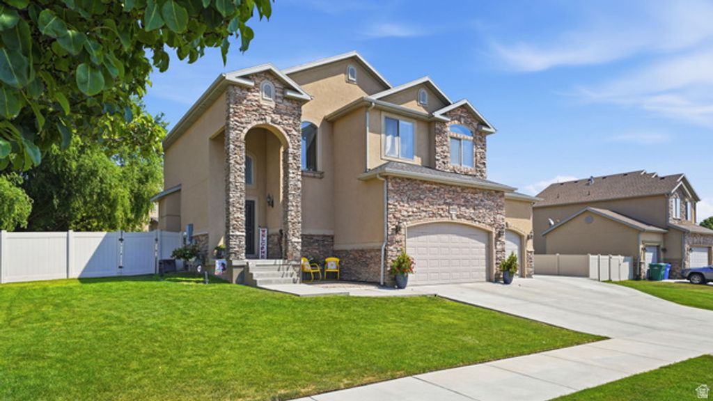 4338 W SACAJEWA ST, Riverton, UT 84096