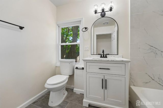 806 Benner Street, Highland Park, NJ 08904