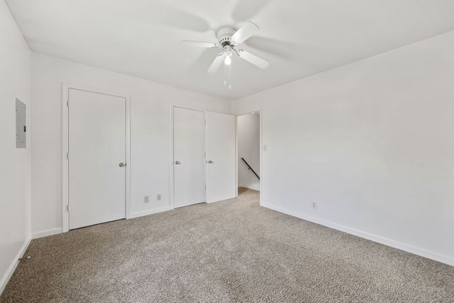 273 Northridge Dr Apt 4, Clarksville, TN 37042