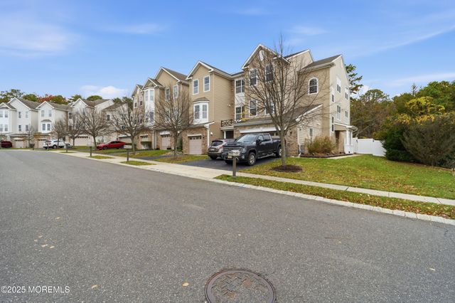 308 Hawthorne Lane, Barnegat, NJ 08005