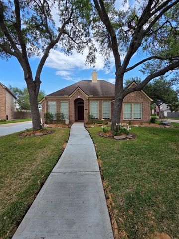 106 Palm Castle, League City, TX 77573