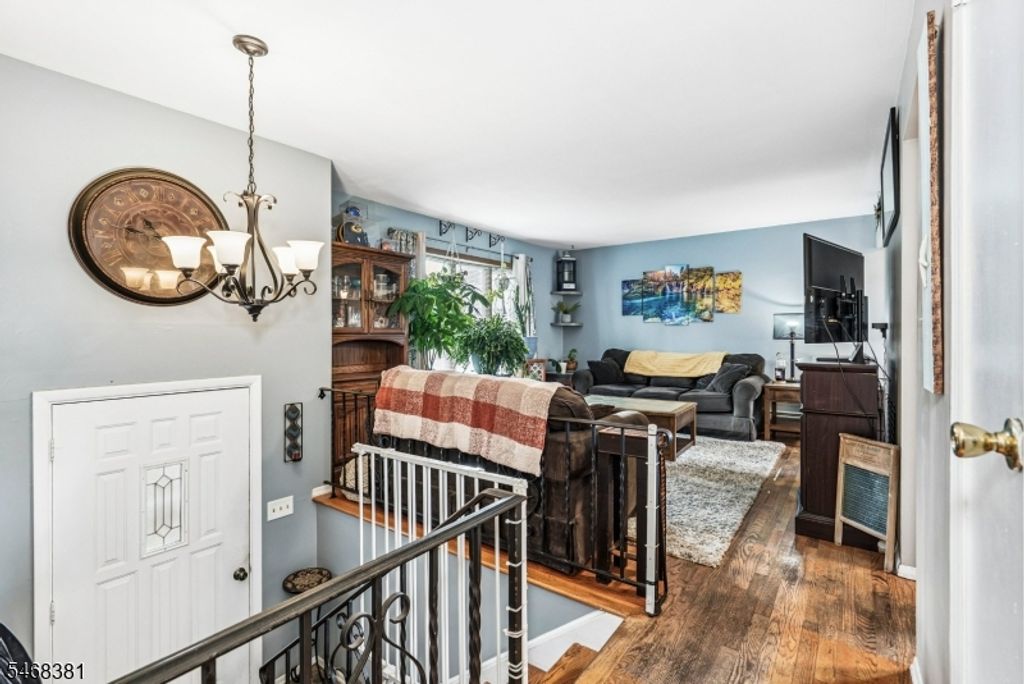 23 Fairview Ave, Newton Town, NJ 07860 — photo 3