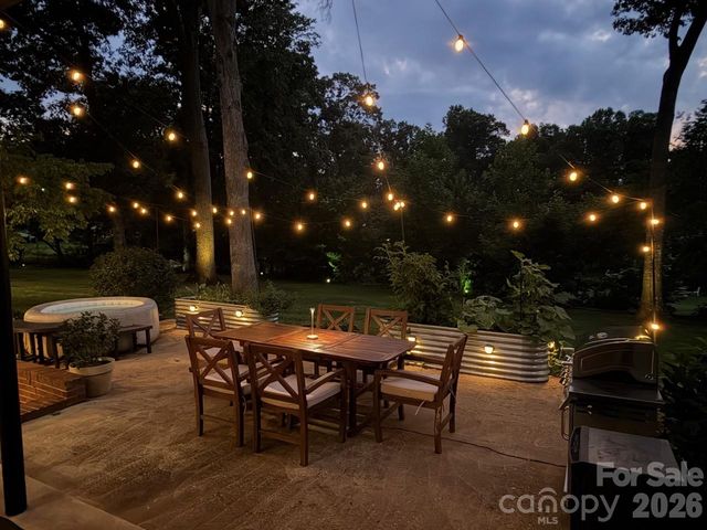 201 Lincoln Road, Forest City, NC 28043