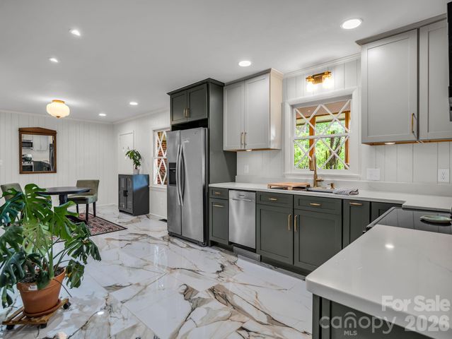 201 Lincoln Road, Forest City, NC 28043