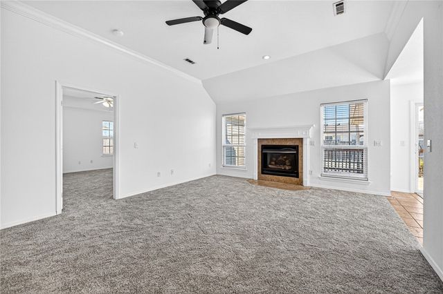 1562 Hutchinson Street, Pea Ridge, AR 72751