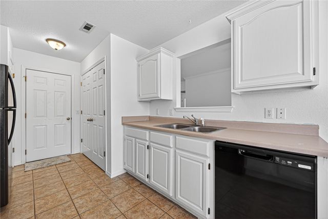 1562 Hutchinson Street, Pea Ridge, AR 72751