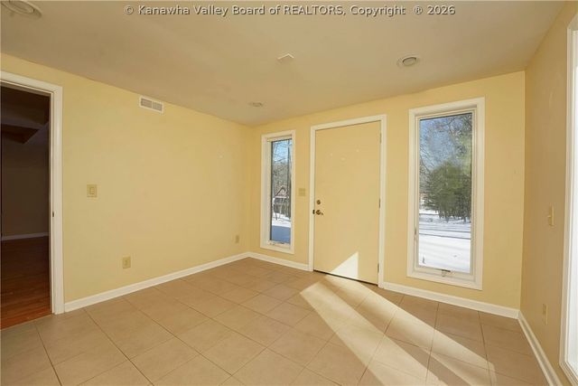 1 Pheasant Lane, Beckley, WV 25801