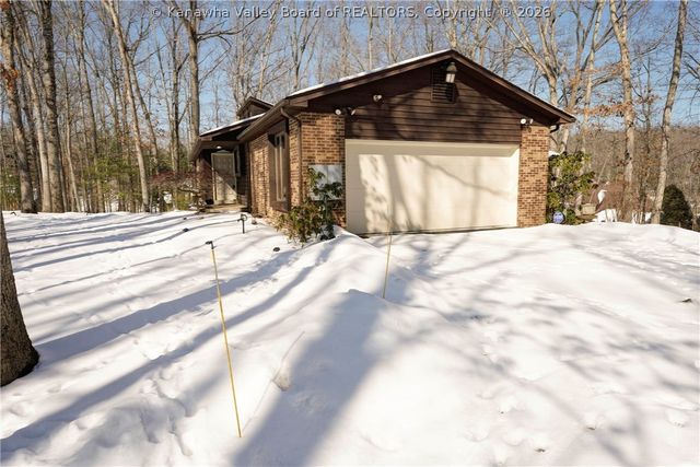 1 Pheasant Lane, Beckley, WV 25801