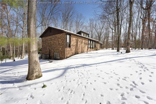 1 Pheasant Lane, Beckley, WV 25801