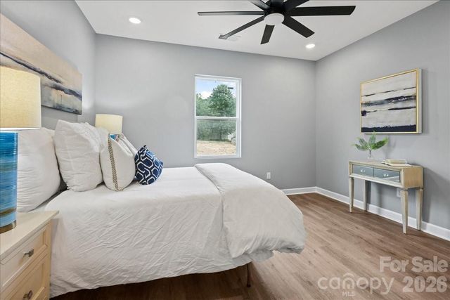 120 Whistling Pines Drive, Statesville, NC 28677
