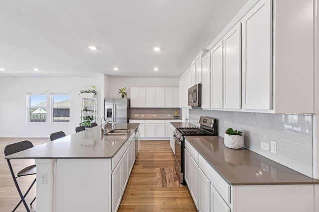 1201 Mallow RD, Leander, TX 78641