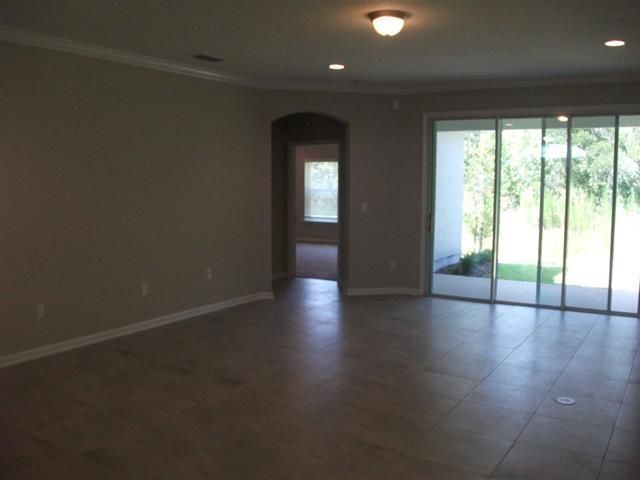 241 Deerfield Meadows Cir, St Augustine, FL 32086