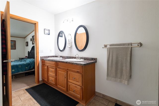 25918 158th Street Ct E, Buckley, WA 98321