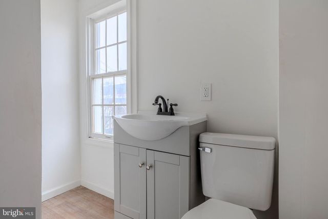 662 SALEM AVE, York, PA 17401