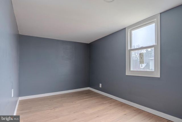 662 SALEM AVE, York, PA 17401