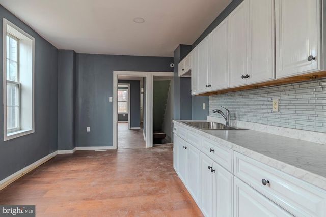 662 SALEM AVE, York, PA 17401