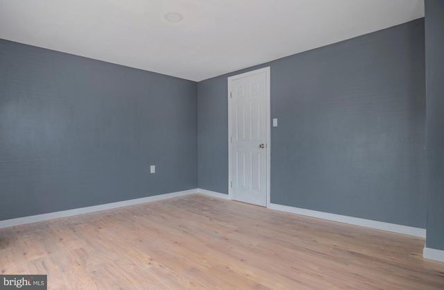 662 SALEM AVE, York, PA 17401