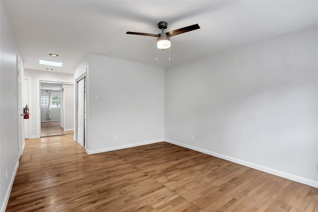 7 Briar Dale Court C, Houston, TX 77027