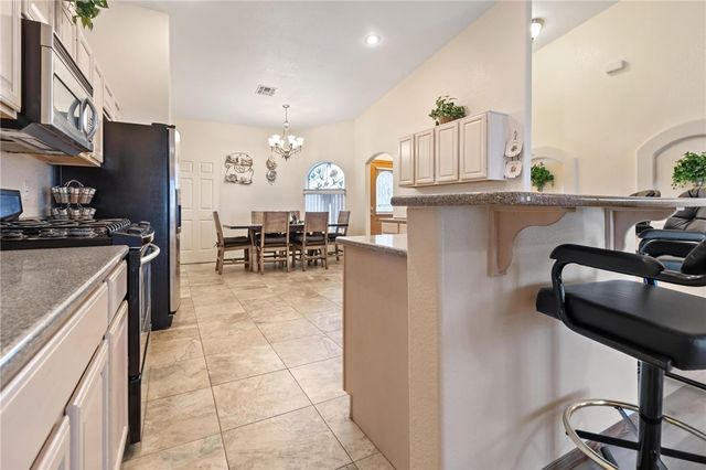 5611 S Desert Lakes Drive, Fort Mohave, AZ 86426