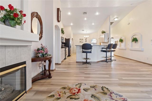 5611 S Desert Lakes Drive, Fort Mohave, AZ 86426