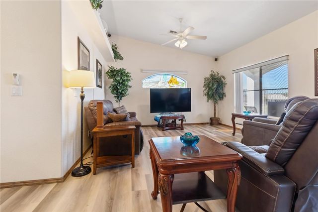 5611 S Desert Lakes Drive, Fort Mohave, AZ 86426