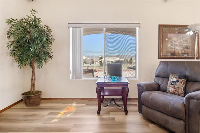 5611 S Desert Lakes Drive, Fort Mohave, AZ 86426