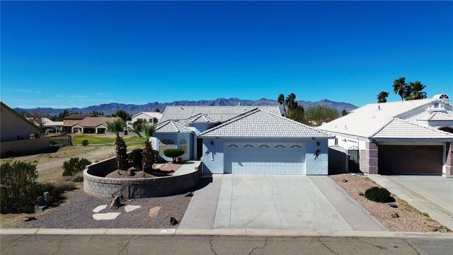 5611 S Desert Lakes Drive, Fort Mohave, AZ 86426