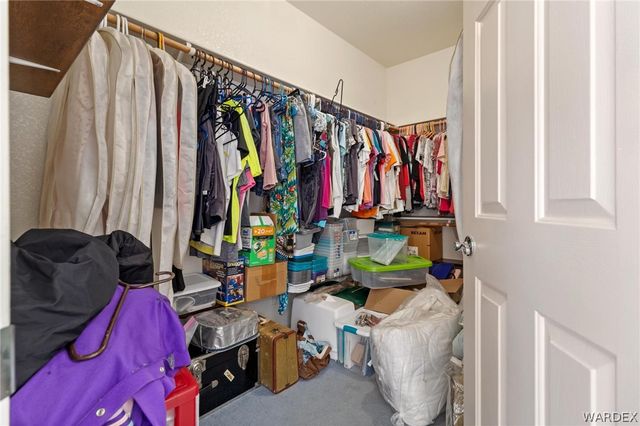 5611 S Desert Lakes Drive, Fort Mohave, AZ 86426