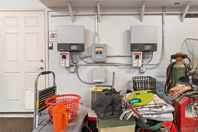 5611 S Desert Lakes Drive, Fort Mohave, AZ 86426