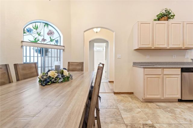 5611 S Desert Lakes Drive, Fort Mohave, AZ 86426