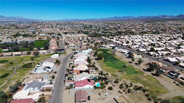 5611 S Desert Lakes Drive, Fort Mohave, AZ 86426